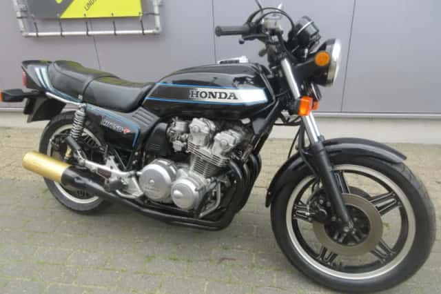 Honda CB750F (1982) thumbnail 1