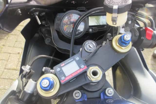 Suzuki GSX-R750 (2004) thumbnail 2