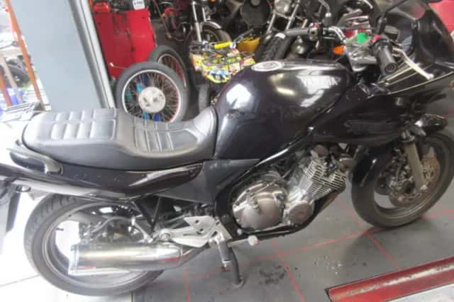 Yamaha XJ 600 Diversion (1999) thumbnail 1