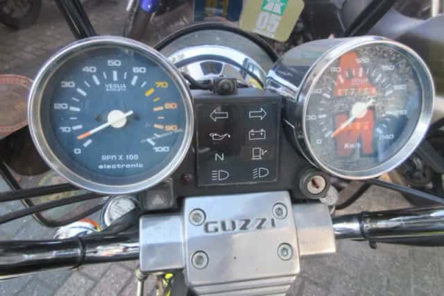Moto Guzzi California 1100 (1996) thumbnail 3