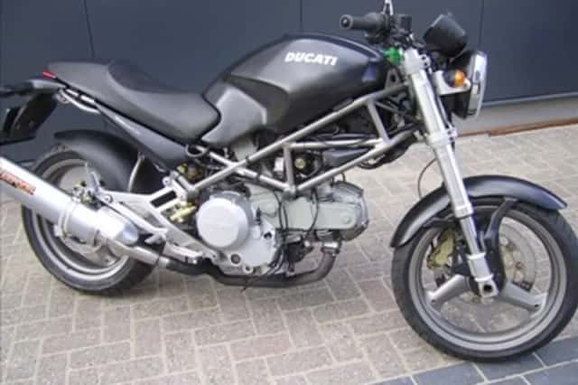 Ducati M 600 (2001) thumbnail 1