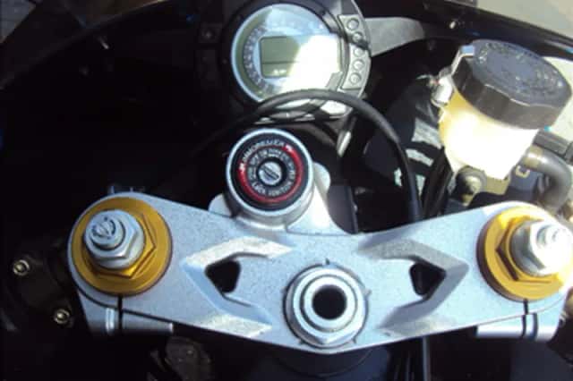 Kawasaki ZX-6R (2005) thumbnail 2