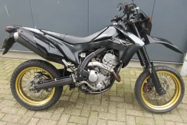 Honda CRF250L (2015) thumbnail 1