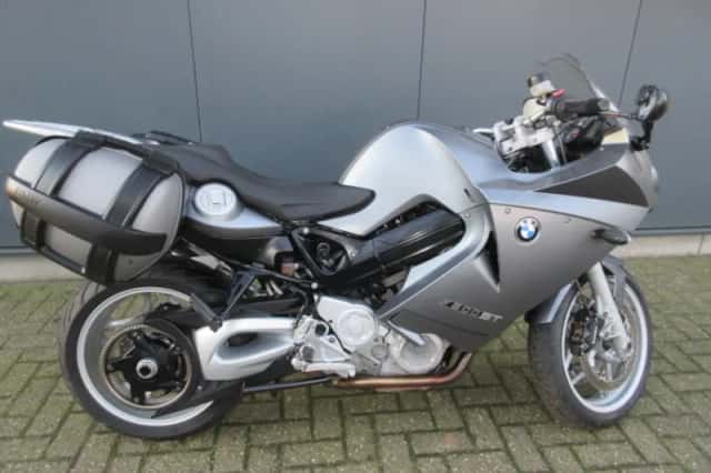 BMW F 800 ST (2006) thumbnail 1