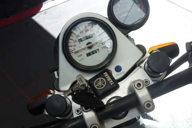 Yamaha SRX 600 (1990) thumbnail 3