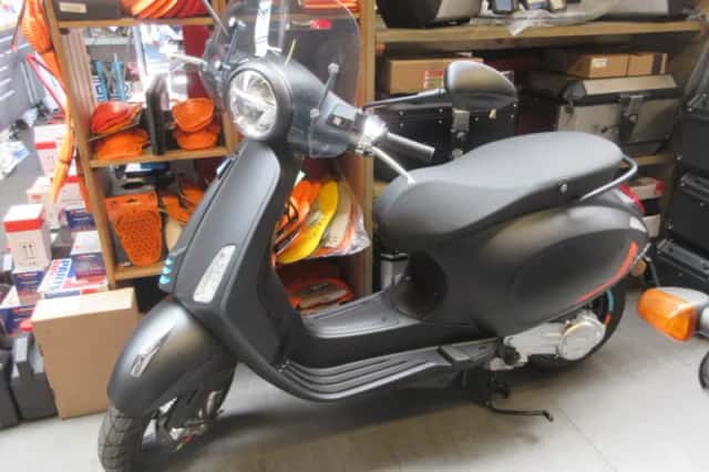 Vespa Primavera (2026) thumbnail 1