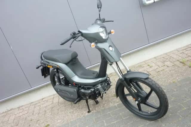 Bye Bike ONE (2021) thumbnail 2