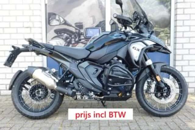 BMW R 1300 GS TRIPLE BLACK (2024) thumbnail 1