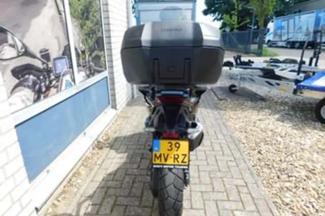 Honda X ADV (2024) thumbnail 5