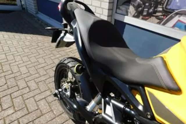 Benelli TRE 1130 K Amazonas (2007) thumbnail 6