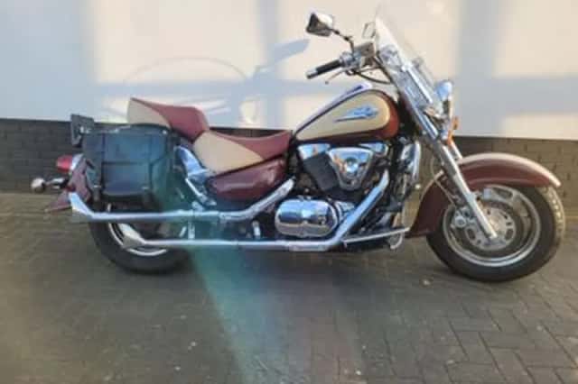 Suzuki Intruder (1997) thumbnail 1
