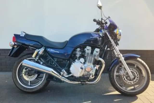 Honda CB 750 Seven Fifty (1994) thumbnail 1