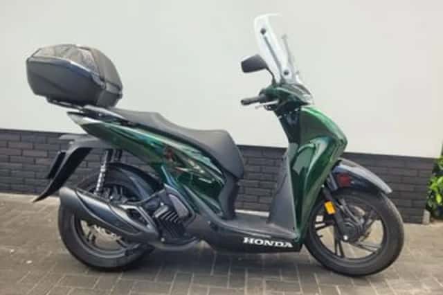 Honda SH 150i (2025) thumbnail 1