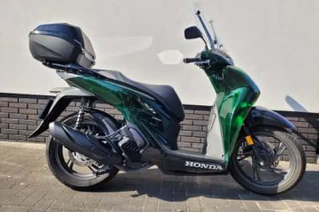 Honda SH 150i (2025) thumbnail 3