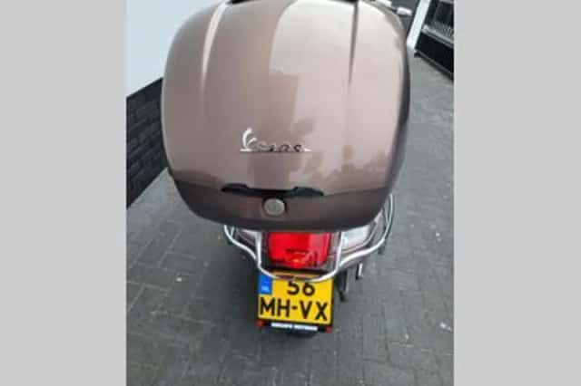Piaggio GTS 300 IE touring -2017-Prachtige staat (2017) thumbnail 4