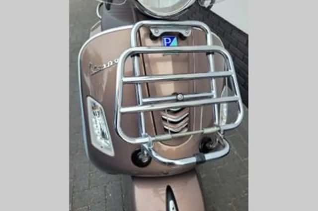 Piaggio GTS 300 IE touring -2017-Prachtige staat (2017) thumbnail 6