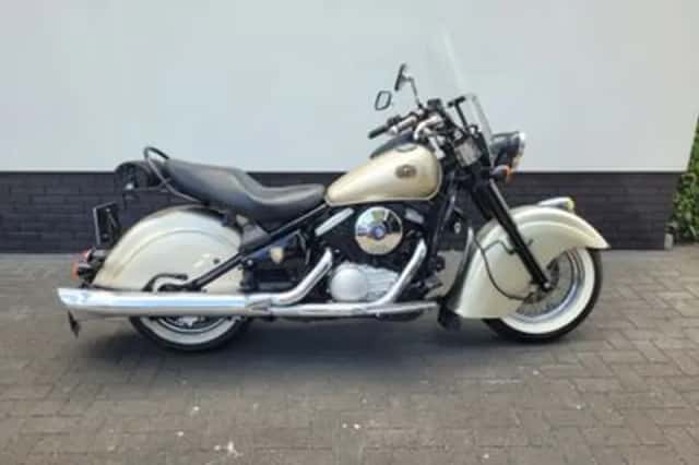 Kawasaki VN 800 Classic (1999) thumbnail 4