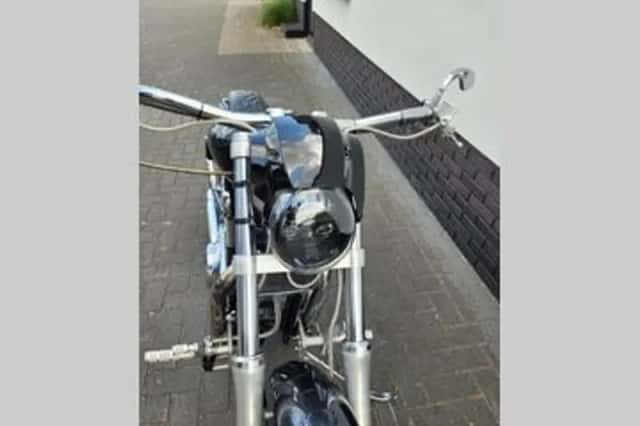 Suzuki VS 1400 Intruder (1990) thumbnail 6