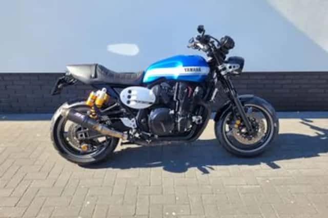 Yamaha XJR (2016) thumbnail 2