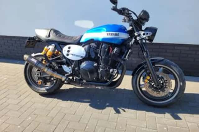 Yamaha XJR (2016) thumbnail 3