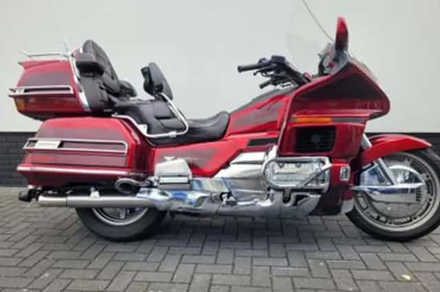Honda GL 1500 SE Gold Wing (1996) thumbnail 4