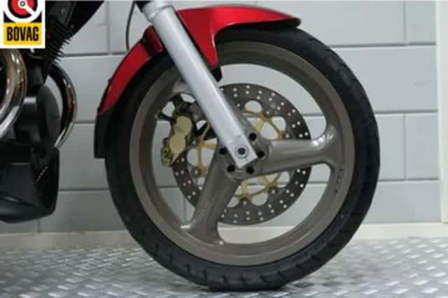 Moto Guzzi Breva 750 (2004) thumbnail 2