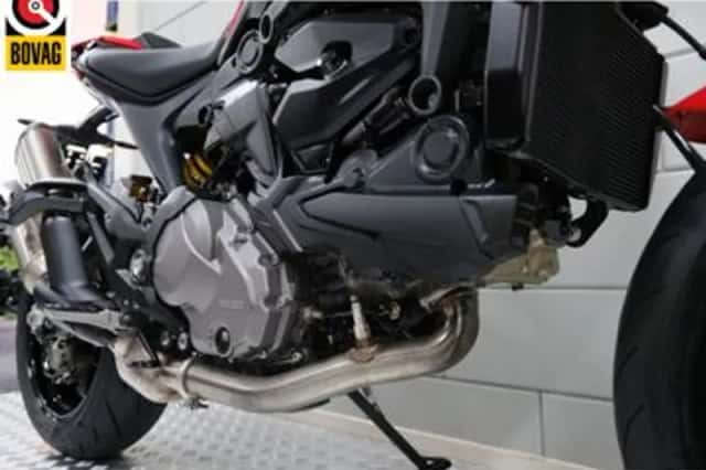 Ducati Monster (2021) thumbnail 3
