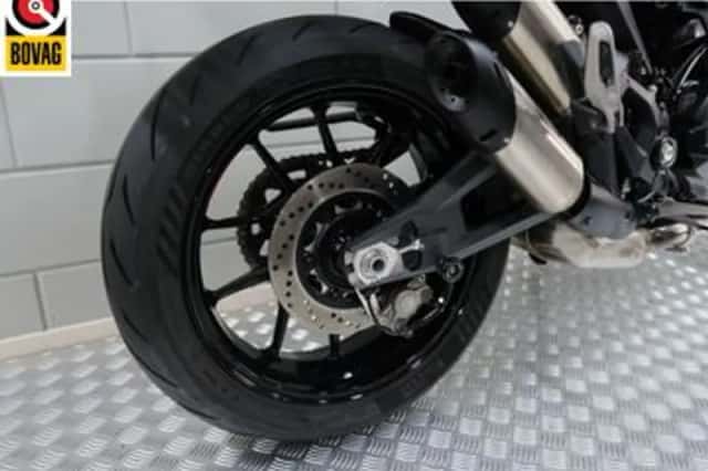Ducati Monster (2021) thumbnail 6