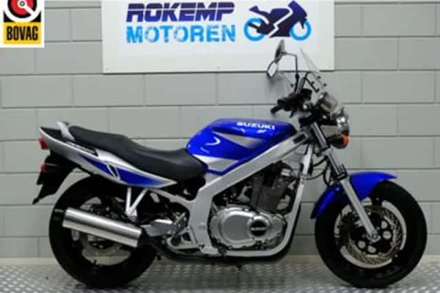 Suzuki GS 500 (2002) thumbnail 1