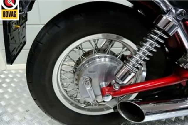 Suzuki VS 750 Intruder (1992) thumbnail 6