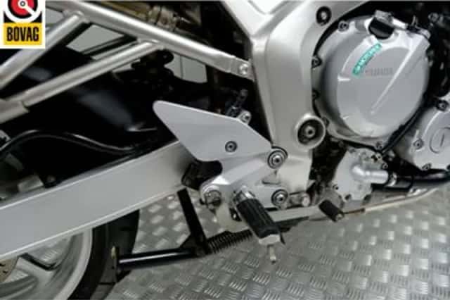 Yamaha FZ6 (2003) thumbnail 5