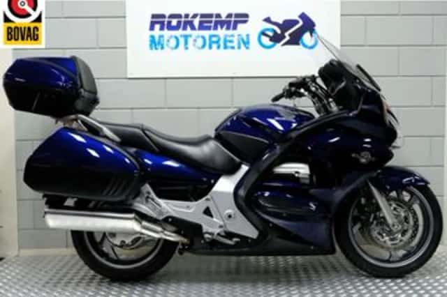Honda ST 1300 PAN European (2005) thumbnail 1