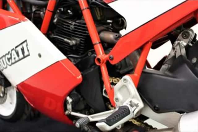 DUCATI 900 SS (1990) thumbnail 3