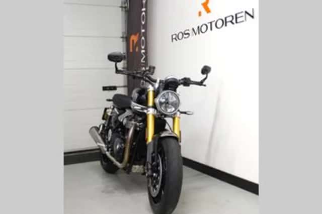 TRIUMPH SPEED TWIN 1200 RS (2025) thumbnail 2