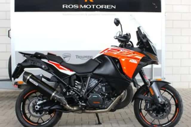KTM 1290 SUPER ADVENTURE S (2017) thumbnail 1