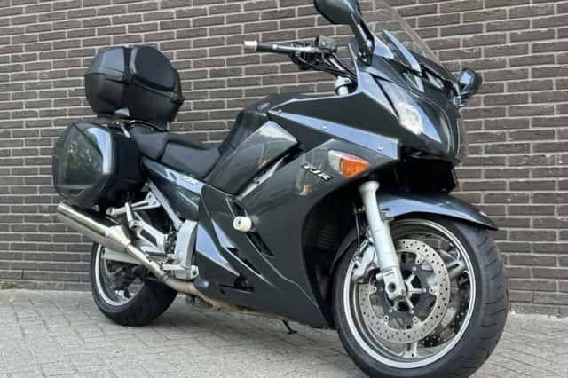 Yamaha FJR1300 (2010) thumbnail 1