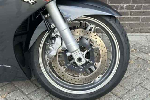 Yamaha FJR1300 (2010) thumbnail 4
