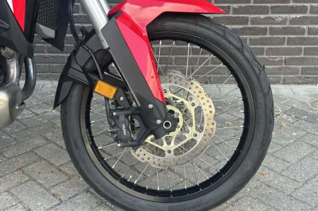 Honda CRF 1100 Africa twin (2021) thumbnail 4