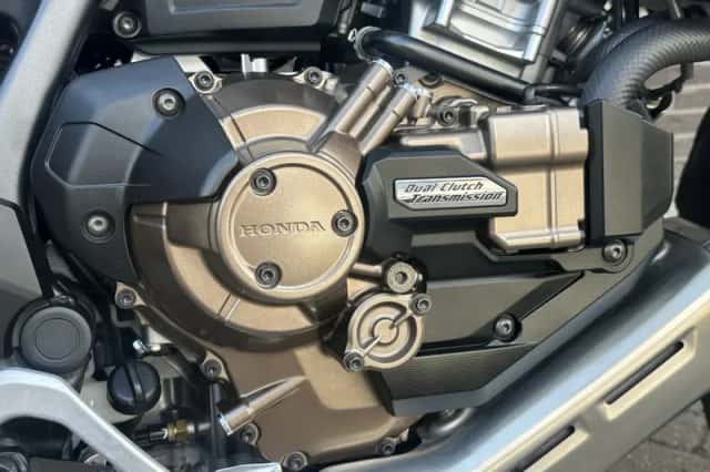 Honda CRF 1100 Africa twin (2021) thumbnail 6
