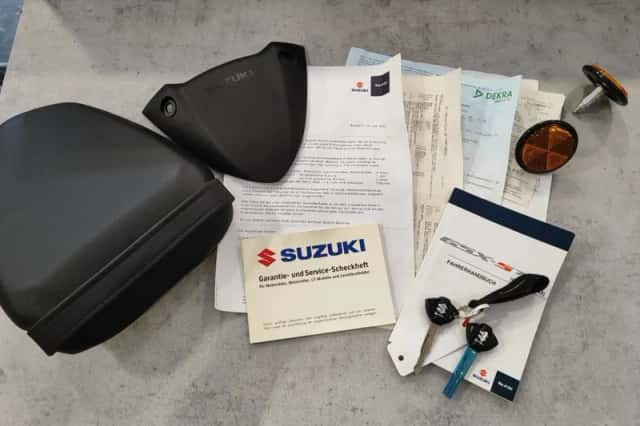 Suzuki GSX-S750 (2020) thumbnail 2