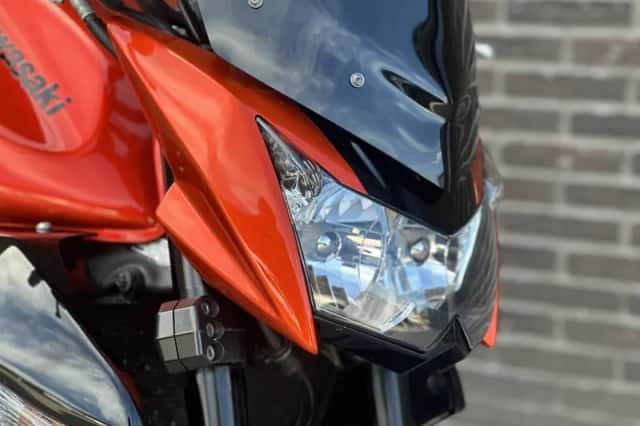 Kawasaki Z1000 (2009) thumbnail 2