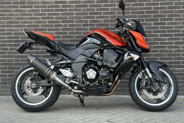 Kawasaki Z1000 (2009) thumbnail 6