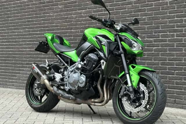 Kawasaki Z900 (2017) thumbnail 3