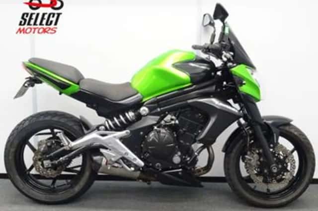 Kawasaki Er-6n (2013) thumbnail 1