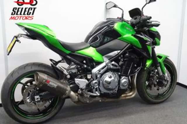 Kawasaki Z900 (2017) thumbnail 3