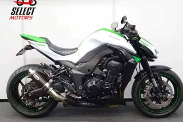 Kawasaki Z1000 (2016) thumbnail 1