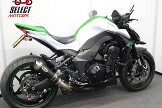 Kawasaki Z1000 (2016) thumbnail 3