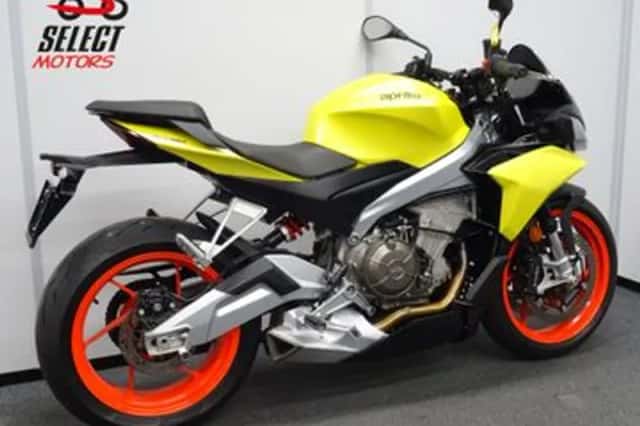 APRILIA TUONO 660 ABS (2016) thumbnail 3