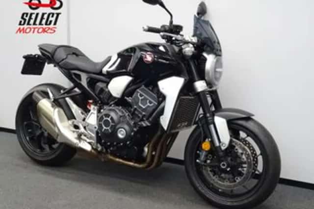 Honda CB1000R (2018) thumbnail 3