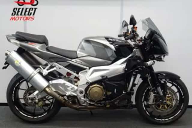APRILIA TUONO 1000 R (2007) thumbnail 1
